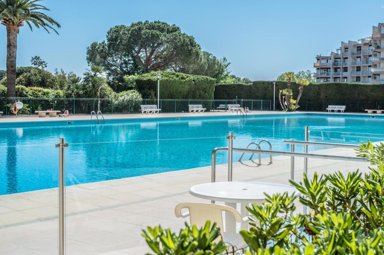 My Resid Appart Cannes Marina Vue Mer Mandelieu Exterior foto
